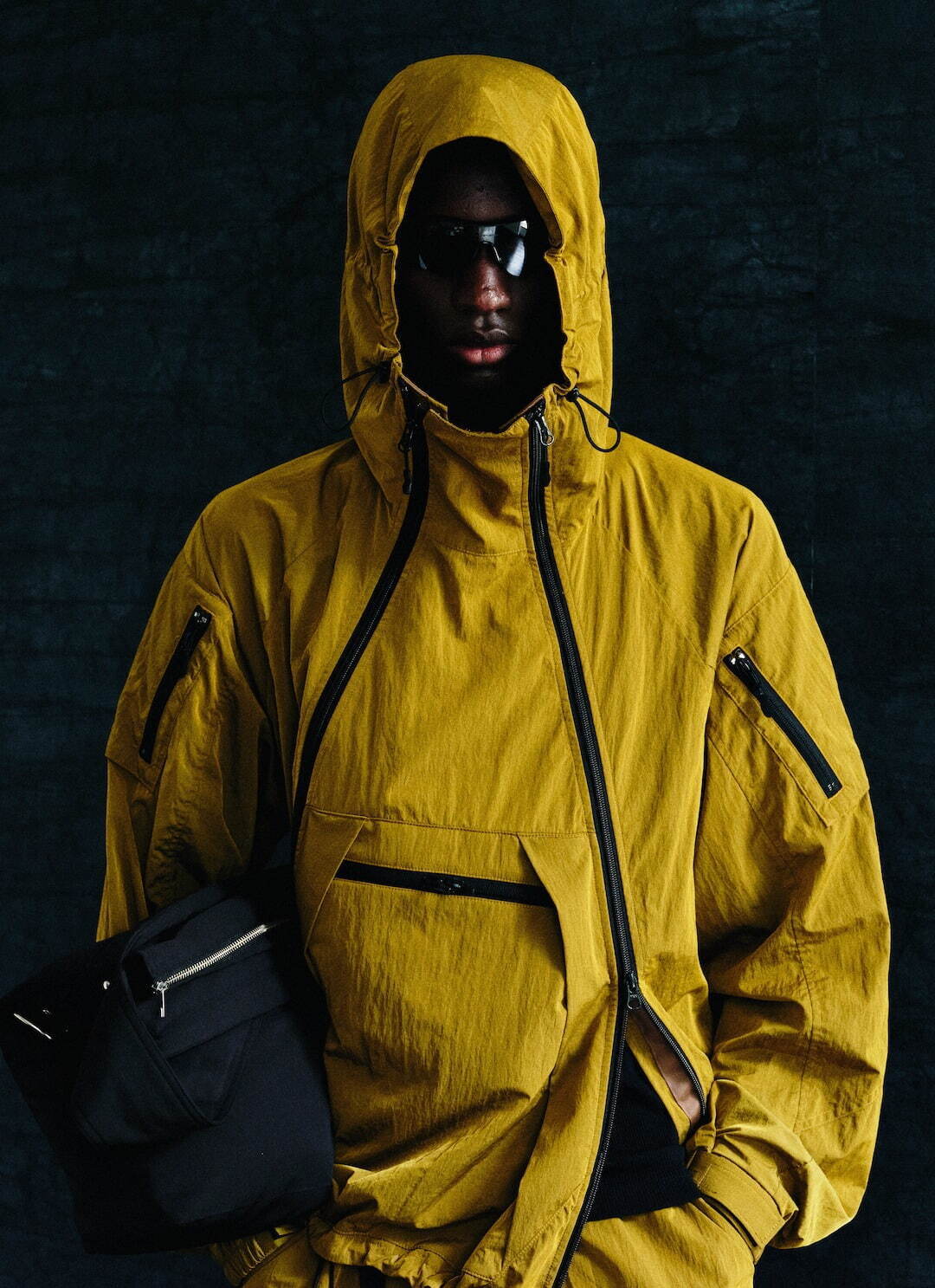 アーネイ(ANEI) 2025年春夏ウィメンズ&メンズコレクション  - 写真1