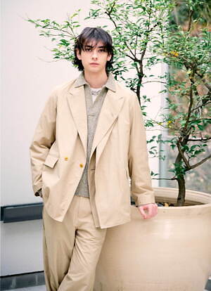 アーネイ(ANEI) 2025-26年秋冬ウィメンズ&メンズコレクション  - 写真17