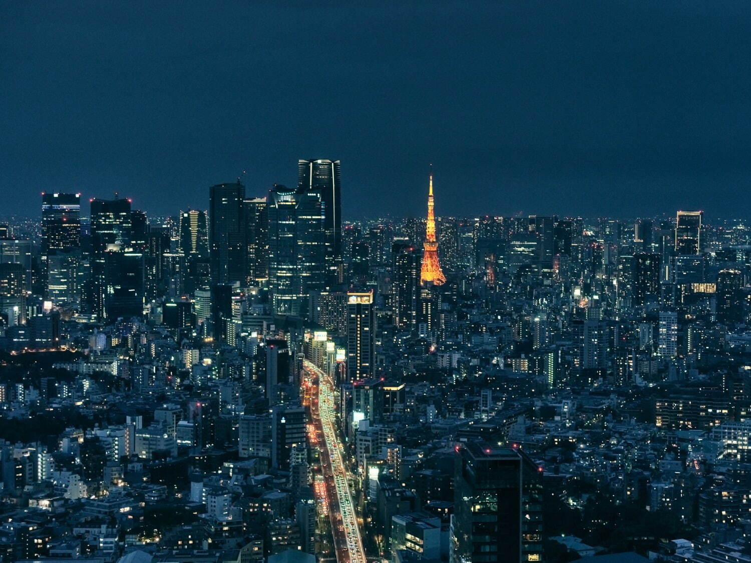 “高層ビル群を一望”のルーフトップバーが渋谷スクランブルスクエアに、地上約230mでクラフトビールも｜写真12