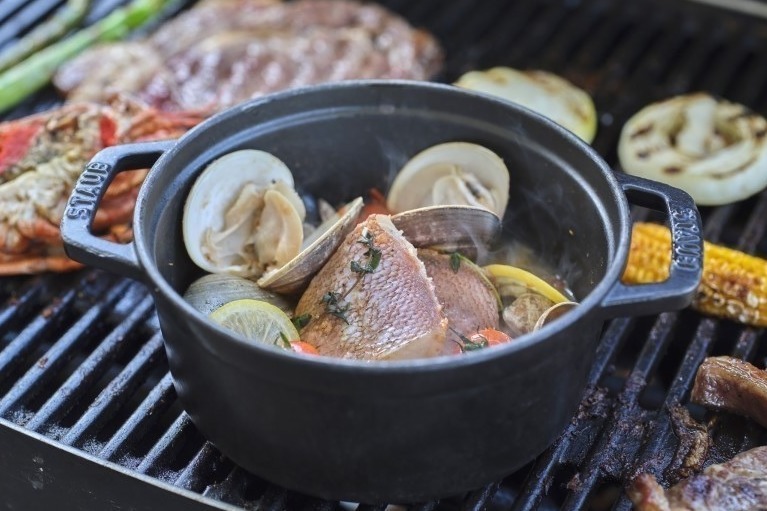 ロブスター｜日本橋髙島屋「BBQビアガーデン」屋上庭園で、黒毛和牛＆ラムのセットや持ち込みOKプランなど