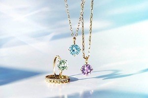 スタージュエリー“煌めき広がる”天然石リング、ダイヤモンド輝くリボンモチーフのネックレスも