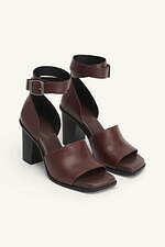 ZARA サープラス25年春夏ウィメンズ、“ミリタリー風”シャツブラウス＆メタル装飾付きサンダル｜写真20