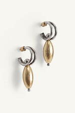 ZARA サープラス25年春夏ウィメンズ、“ミリタリー風”シャツブラウス＆メタル装飾付きサンダル｜写真12