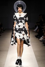 ジュンヤ ワタナベ・コム デ ギャルソン 2015年春夏コレクション - ポップな“図形”の世界｜写真34