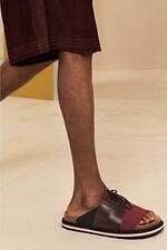 ZARA サープラス25年春夏メンズ、“モッズコート風”軽量トレンチ＆マルチポケット付きバッグ｜写真46