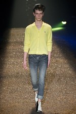 豪華絢爛、光のショー - イズリール(@IZREEL)の2011年春夏コレクション｜写真9