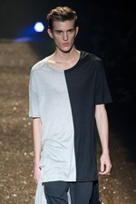 豪華絢爛、光のショー - イズリール(@IZREEL)の2011年春夏コレクション｜写真18