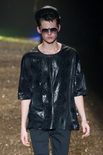 豪華絢爛、光のショー - イズリール(@IZREEL)の2011年春夏コレクション｜写真32