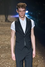 豪華絢爛、光のショー - イズリール(@IZREEL)の2011年春夏コレクション｜写真37