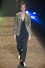 豪華絢爛、光のショー - イズリール(@IZREEL)の2011年春夏コレクション｜写真38