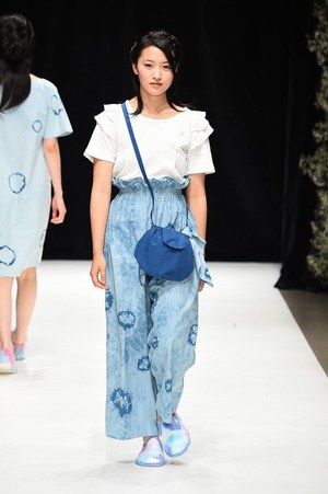 ハハ 2015年春夏コレクション - “輪廻”で考えるブラックフォーマルの新たな形｜写真12