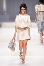 ヒロコ コシノ 2015年春夏コレクション - 古代と現代をさまよい生まれる、強い個性｜写真8