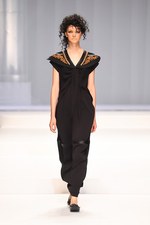 ヒロコ コシノ 2015年春夏コレクション - 古代と現代をさまよい生まれる、強い個性｜写真106