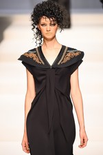 ヒロコ コシノ 2015年春夏コレクション - 古代と現代をさまよい生まれる、強い個性｜写真107