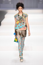 ヒロコ コシノ 2015年春夏コレクション - 古代と現代をさまよい生まれる、強い個性｜写真27