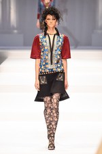 ヒロコ コシノ 2015年春夏コレクション - 古代と現代をさまよい生まれる、強い個性｜写真71