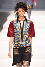 ヒロコ コシノ 2015年春夏コレクション - 古代と現代をさまよい生まれる、強い個性｜写真72