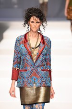 ヒロコ コシノ 2015年春夏コレクション - 古代と現代をさまよい生まれる、強い個性｜写真74