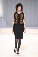 ヒロコ コシノ 2015年春夏コレクション - 古代と現代をさまよい生まれる、強い個性｜写真96