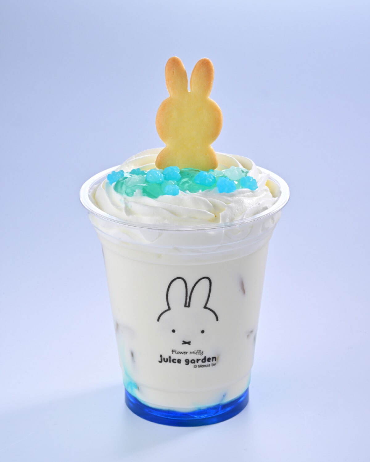 フラワーミッフィー ネモフィラヨーグルトドリンク 700円 ※テイクアウトのみ