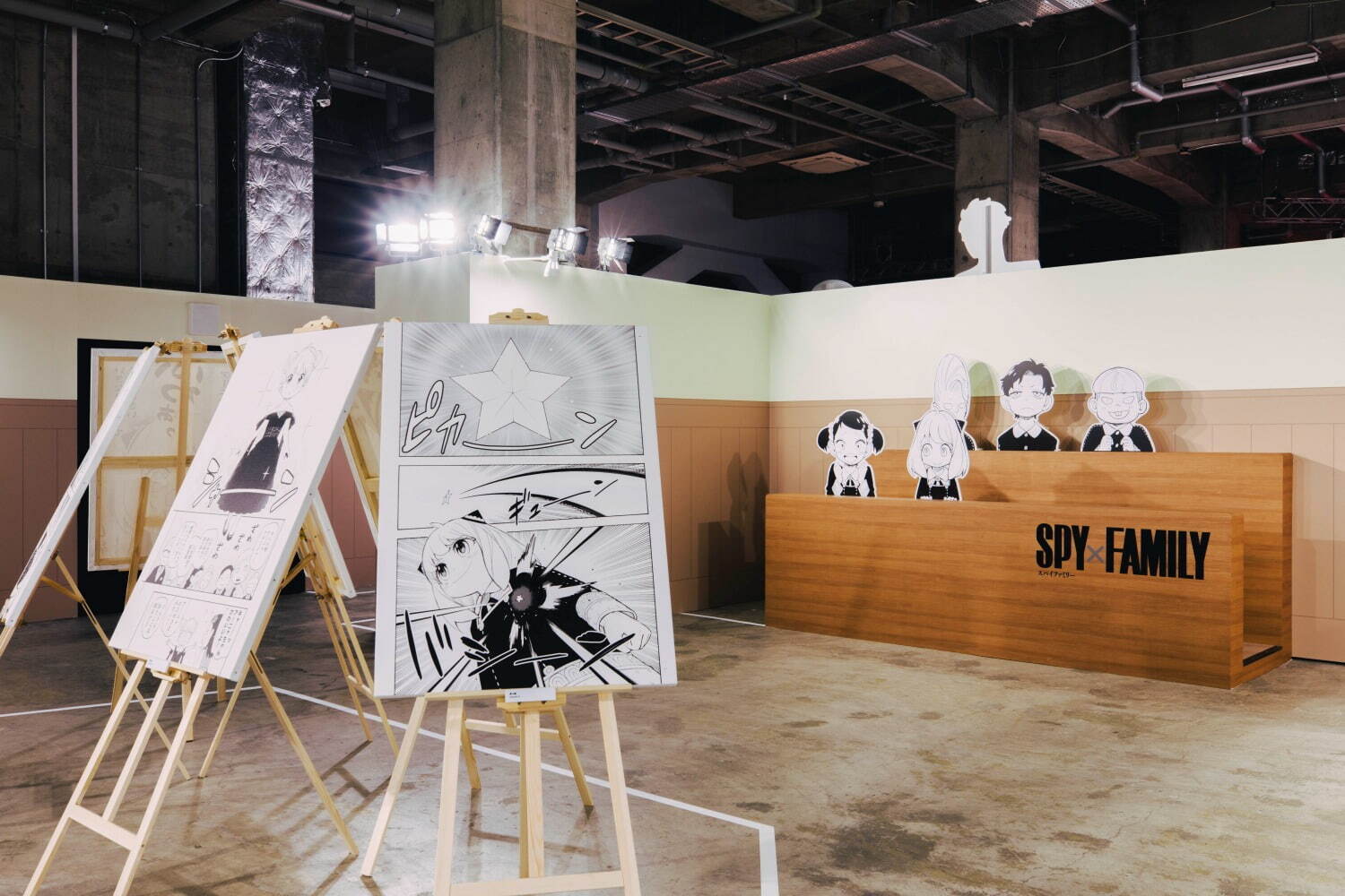 「少年ジャンプ＋」10周年を記念する展覧会が東京で「SPY×FAMILY」や「ダンダダン」エリアも｜写真5