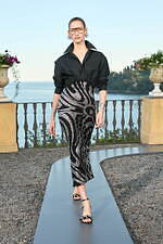 プッチ 2025年春夏コレクション - 太陽の光で輝く海｜写真28