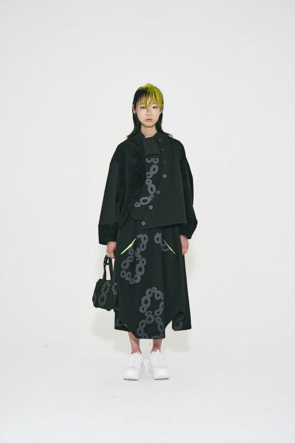 ヒスイ ヒロコ イトウ(HISUI HIROKO ITO) 2025-26年秋冬 ヒスイ ヒロコ イトウ(HISUI HIROKO ITO) 2025-26年秋冬