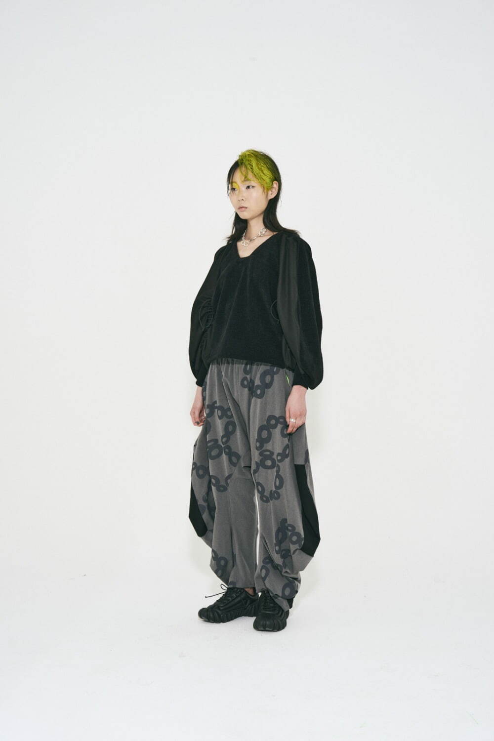 ヒスイ ヒロコ イトウ(HISUI HIROKO ITO) 2025-26年秋冬 ヒスイ ヒロコ イトウ(HISUI HIROKO ITO) 2025-26年秋冬