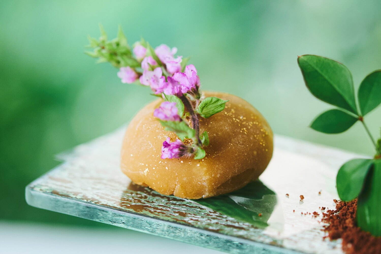 ザ・サウザンド京都“茶事”テーマのお茶尽くしアフタヌーンティー、きなこクリーム入り抹茶の竹ロールなど｜写真7