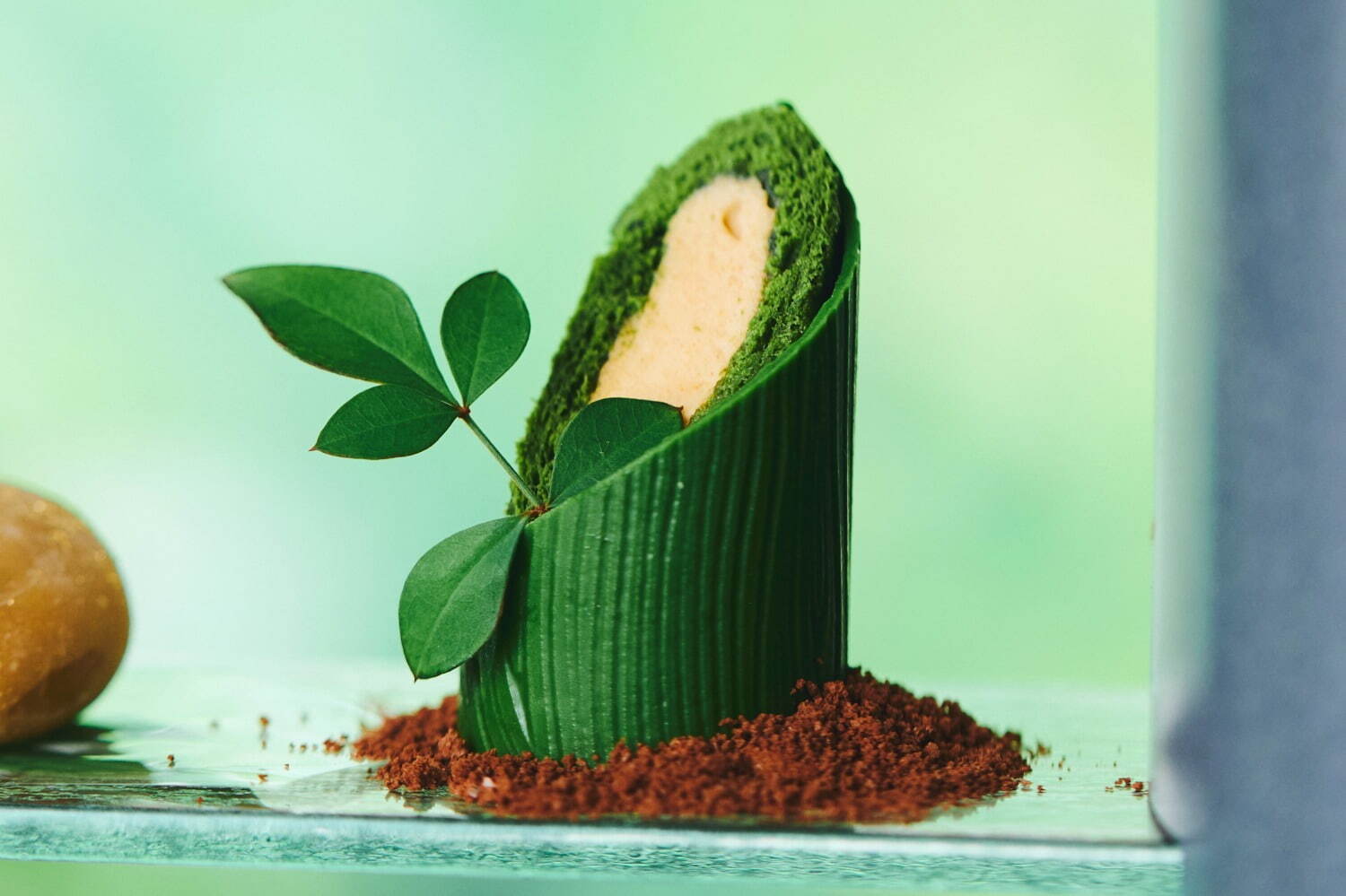 ザ・サウザンド京都“茶事”テーマのお茶尽くしアフタヌーンティー、きなこクリーム入り抹茶の竹ロールなど｜写真5