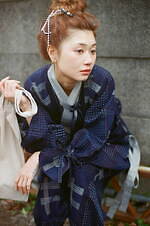 キモノアーチ“浴衣風”の袂付きニットカーディガン、ふんわりギャザーの陣羽織も｜写真15