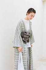 キモノアーチ“浴衣風”の袂付きニットカーディガン、ふんわりギャザーの陣羽織も｜写真8