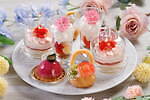 シェラトン都ホテル大阪「フラワーアフタヌーンティー」あじさいゼリー＆ひまわり咲くレモンタルト｜写真2