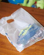 コトハヨコザワ“野菜プリント”のミニT＆くしゅっと素材のトップス、渋谷パルコの限定ストアで｜写真1