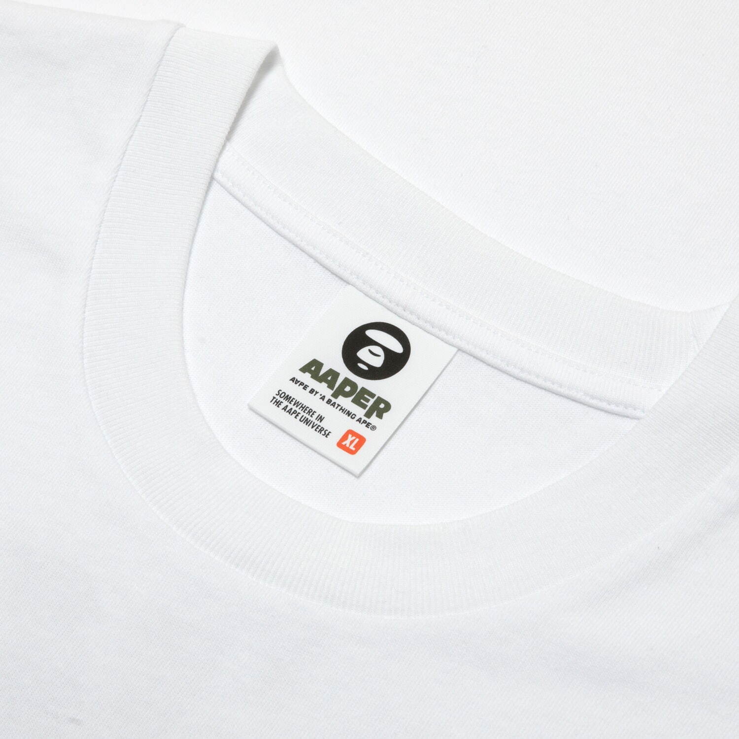 エーエイプ バイ エイプ"温泉イラスト＆相撲風ロゴ"Tシャツ、ラフォーレ原宿限定で｜写真81