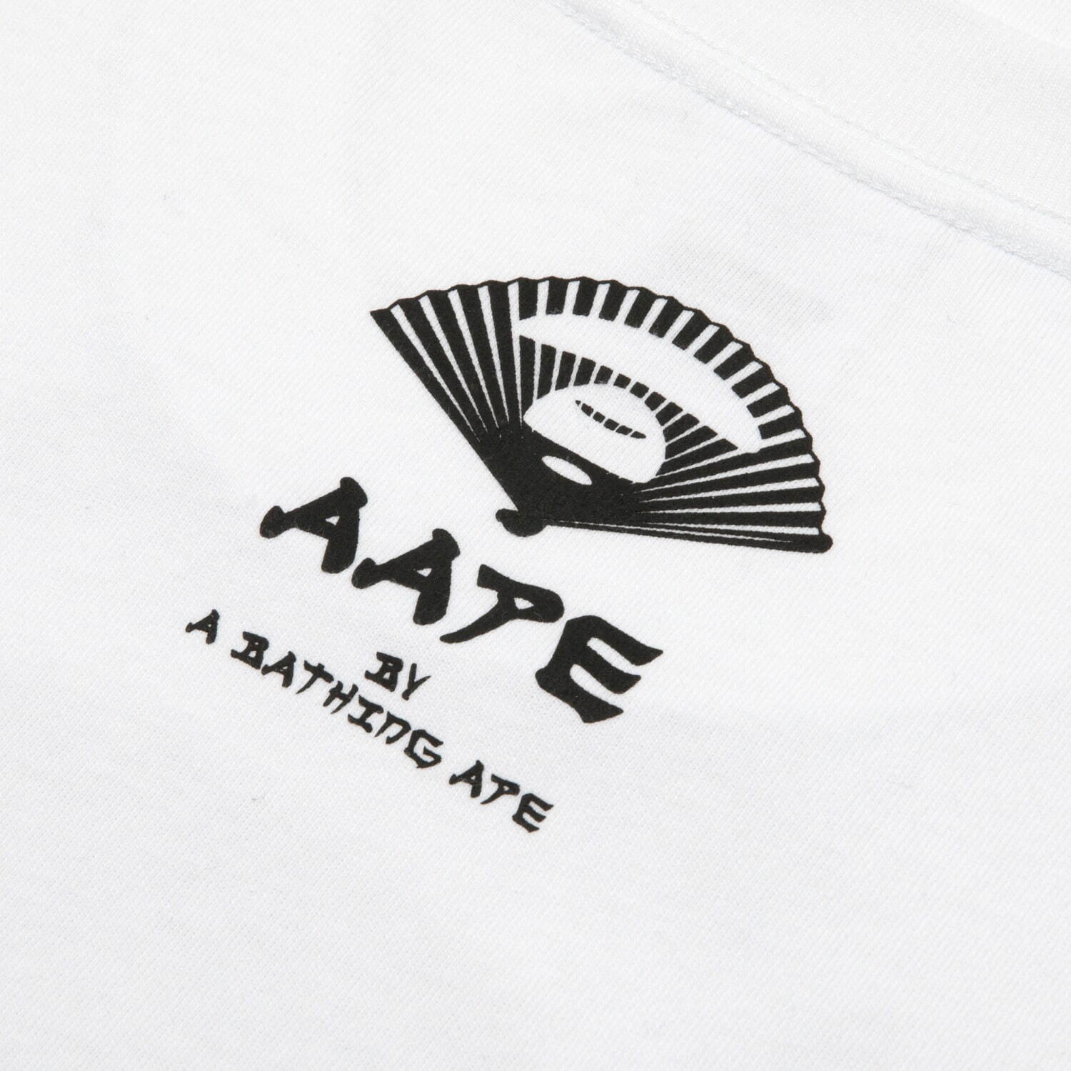 エーエイプ バイ エイプ"温泉イラスト＆相撲風ロゴ"Tシャツ、ラフォーレ原宿限定で｜写真26