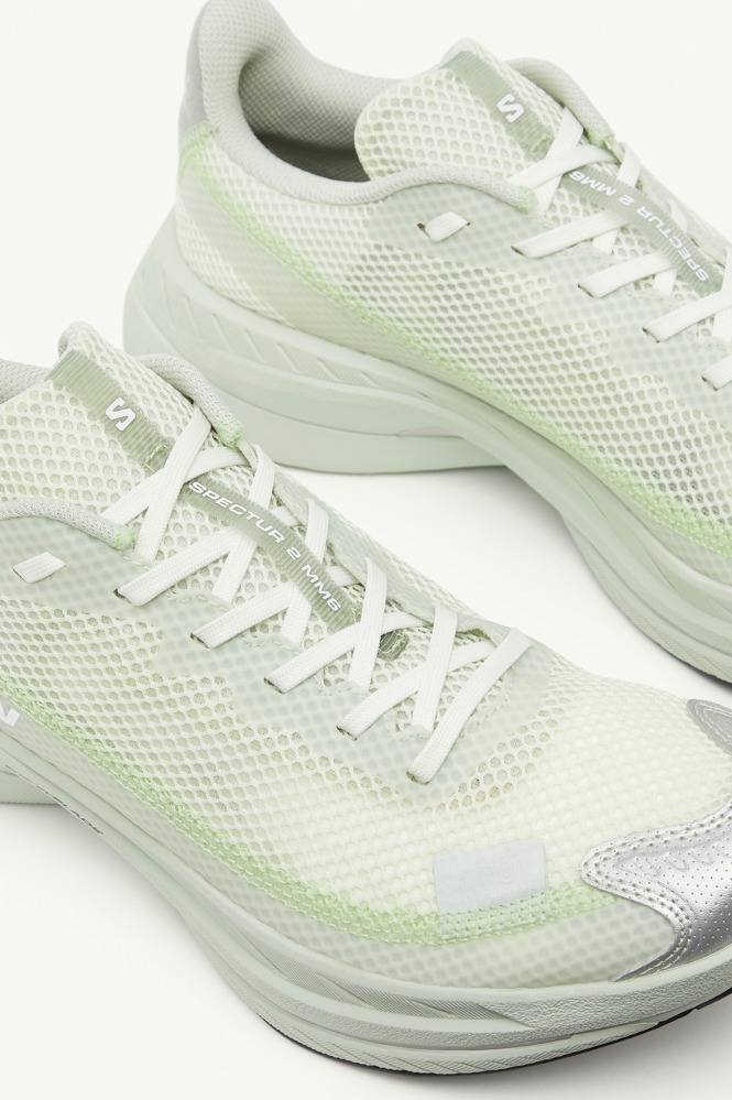 エムエム6 メゾン マルジェラ×サロモン、“ミュールタイプ”スニーカーにブラウン基調の25年春カラー｜写真6