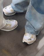 エムエム6 メゾン マルジェラ×サロモン、“ミュールタイプ”スニーカーにブラウン基調の25年春カラー｜写真32