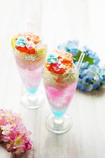 “きらめく紫陽花”のショートケーキ＆雨粒ジュレのせたクリームソーダ、サンデーブランチ下北沢店で｜写真4