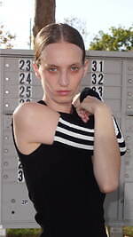 Y-3のウィメンズスニーカー、バレエシューズ風メリージェーンやメッシュアッパーのブーツ｜写真16