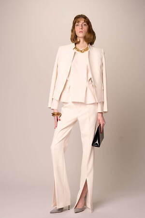 アキコオガワ(AKIKO OGAWA.) 2025-26年秋冬ウィメンズコレクション  - 写真25