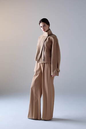 ロゥタス(Rawtus) 2025-26年秋冬ウィメンズコレクション  - 写真2