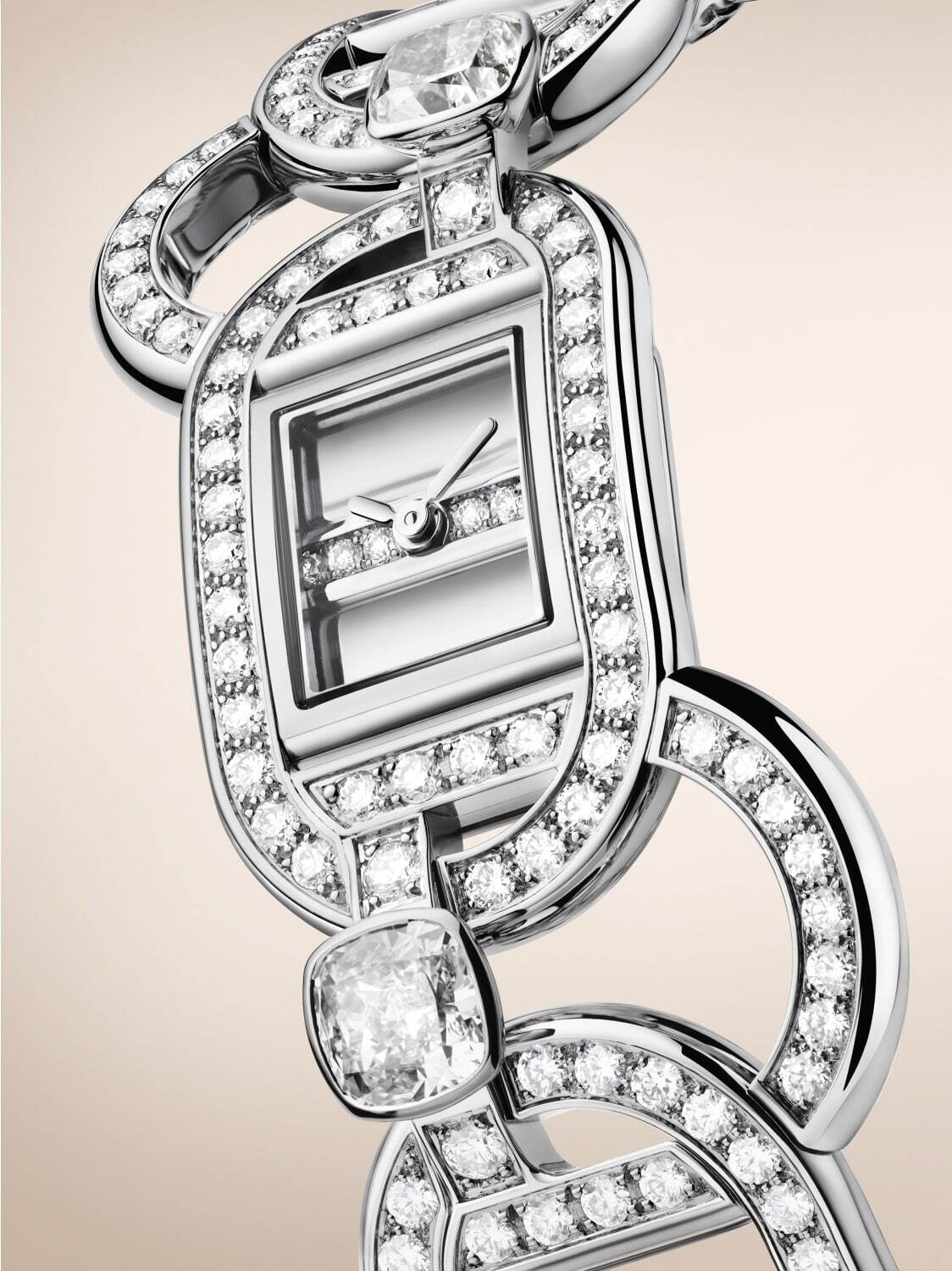 【どんなスタイルにもマッチする】HERMES アテナ バングル HERMES(エルメス) 2007年限定 Pegasus Cadena Charm アーネ