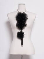 ノワール ケイ ニノミヤの透け感ふんわりフラワーハーネス、チュール＆オーガンザの花モチーフ｜写真2