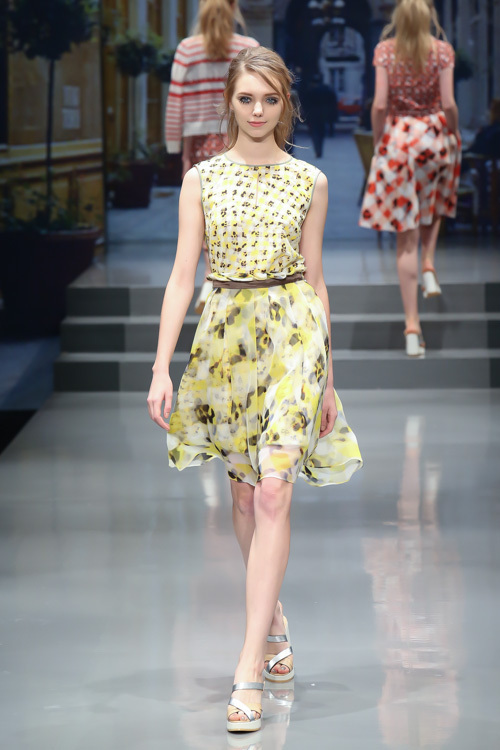 ユキ トリヰ インターナショナル 2015年春夏<span>コレクション</span> - 写真26