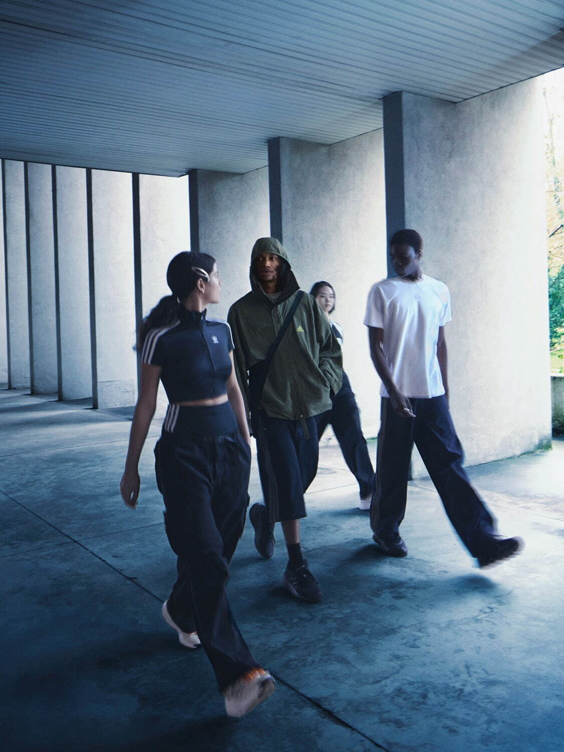 アディダス オリジナルス(adidas Originals) アディゼロ アルク｜写真3