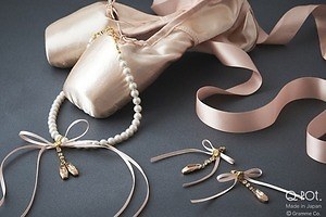 アンダーカバー×フット ザ コーチャーのコラボシューズ アンダーカバー×フット ザ コーチャーのコラボシューズ