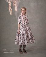 Q-pot. Dress“トゥシューズやマドレーヌ”の総柄パフスリーブドレス＆ユニセックスシャツ｜写真4