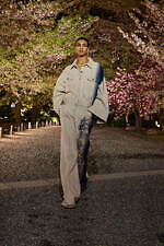 ディオール 2025年フォールコレクション - 平面的な和装の仕立てをヒントに、呼応する衣服と身体｜写真12