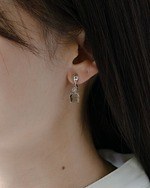 ハリオ25年母の日ガラスアクセサリー、真っ赤な“カーネーションの花びら”ピアス＆イヤリング｜写真15